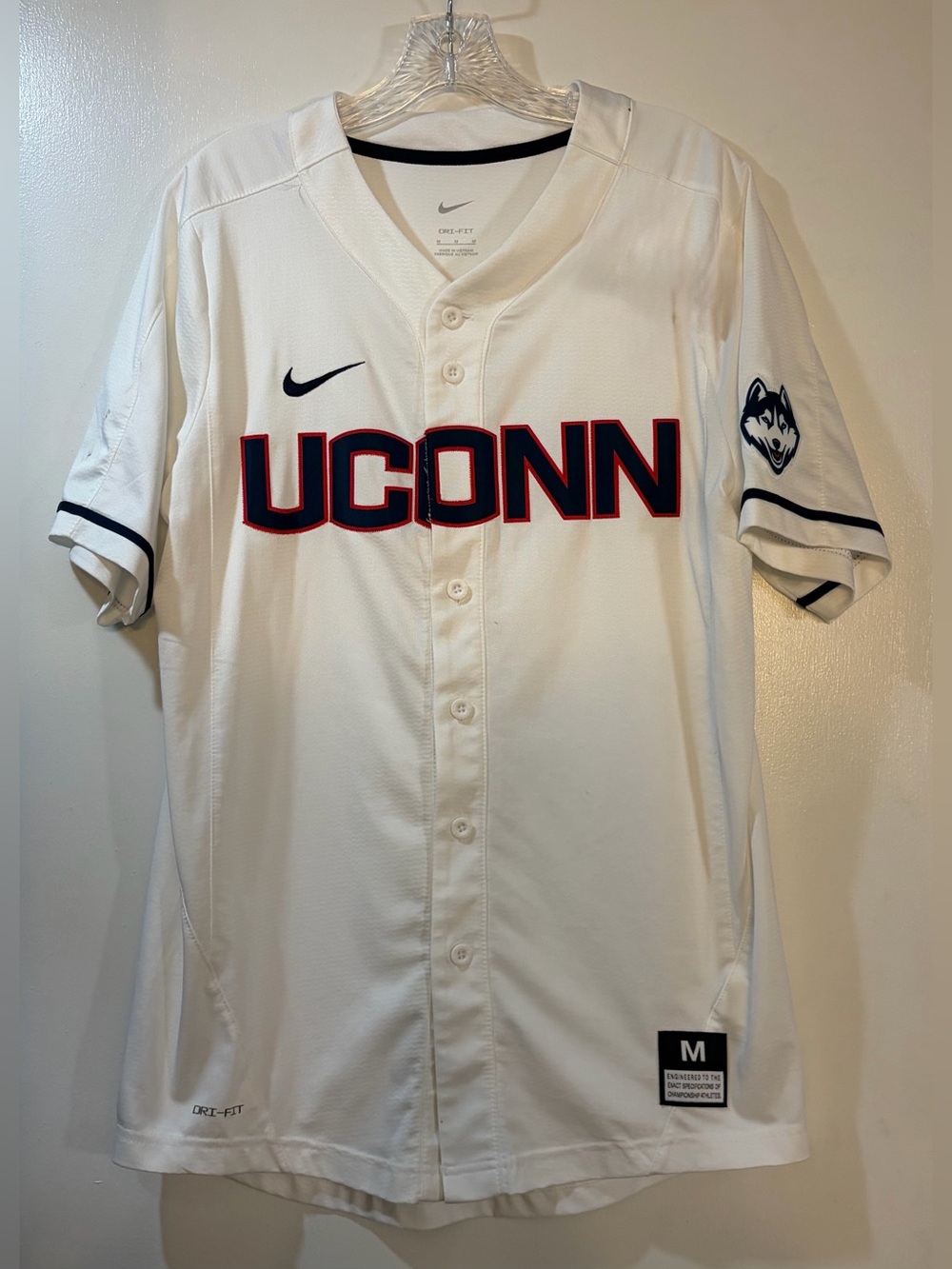 Nike UConn Huskies Baseball Jersey Mens Size Medium